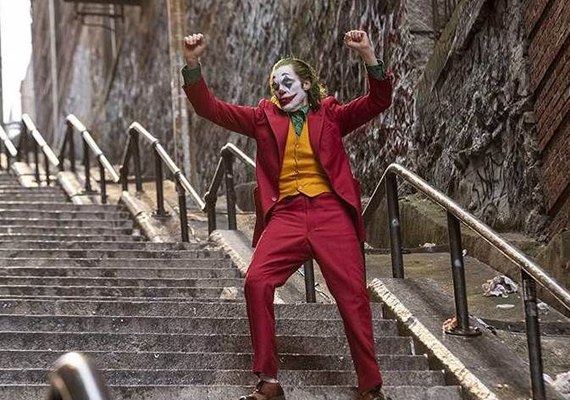 'Coringa' chega a US$ 1 bilhão de bilheteria e bate recorde