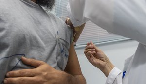 Atualizar vacinas é essencial em todas as fases da vida, alerta enfermeira do SESI Alagoas