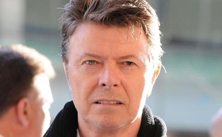 Biografia de David Bowie revela detalhes sobre vida sexual do cantor