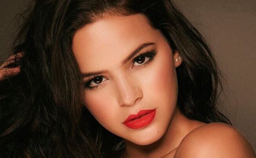 Bruna Marquezine admite: “As pessoas acreditam que sou metida ou egocêntrica”