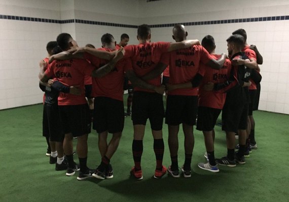 Oeste vence e quebra invencibilidade do Vila Nova na Série B