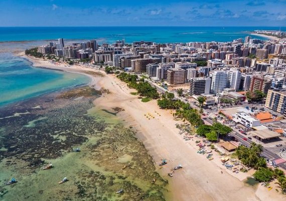 CVC: Maceió terá 8 voos fretados para o verão