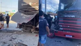 Ônibus da equipe de Manim Vaqueiro se envolve em acidente na BR-101, em Pernambuco