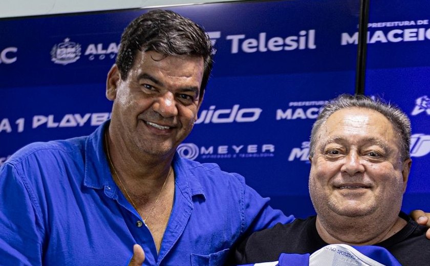 CSA vai ao mercado buscar novos jogadores