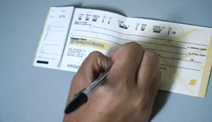 Existência do cheque bancário está perto do fim
