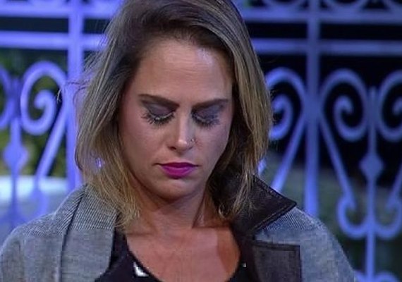 Aritana Maroni é a sétima eliminada de 'A Fazenda 9'