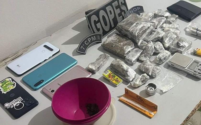 Polícia apreende drogas, dinheiro e motocicleta em Lagoa da Canoa