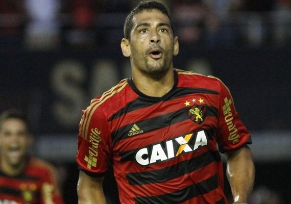 Diego Souza sinaliza que permanecerá no Sport
