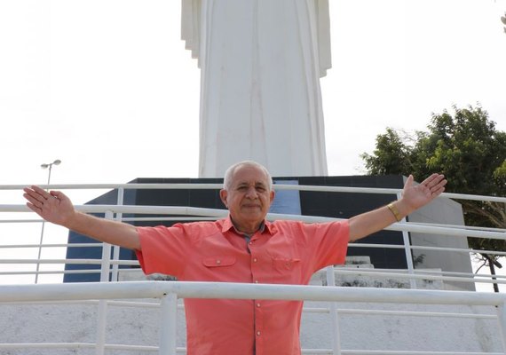 Gervásio Raimundo: ex-deputado que se notabilizou como maior construtor de igrejas em AL