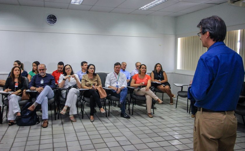 Gestores da Prefeitura de Maceió participam de seminário no Sebrae