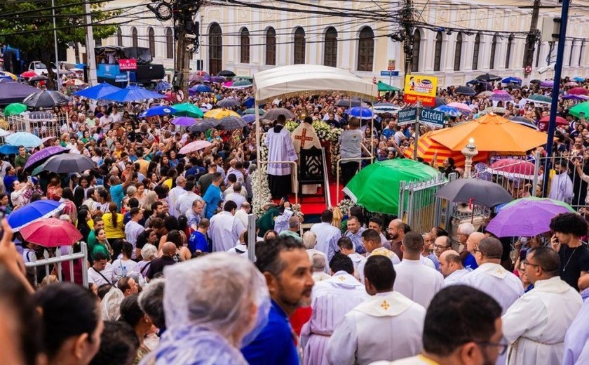 Procissões e corrida modificam trânsito de Maceió neste sábado (13)