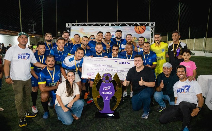 Prefeito Carlos incentiva garra e talento na grande final da 1ª Copa Riolarguense de Fut7
