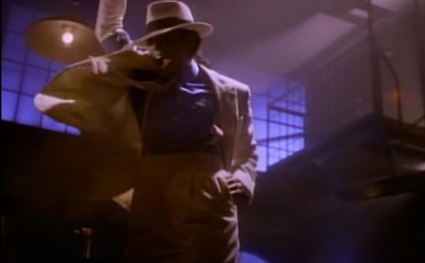 Chapéu de Michael Jackson usado em 'Smooth criminal' é leiloado por R$ 32 mil