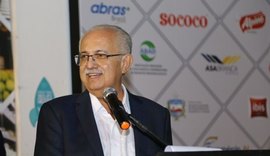 Com três anos de atraso, Teófilo autoriza obras