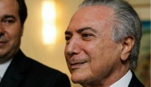 Temer participa de jantar na casa do presidente da Câmara dos Deputados