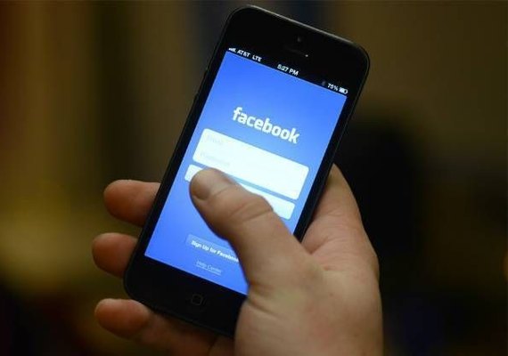 Facebook estaria desenvolvendo áreas para notícias pagas