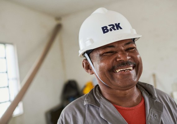 De cortador de cana a funcionário de uma das maiores empresas privadas de serviços do país