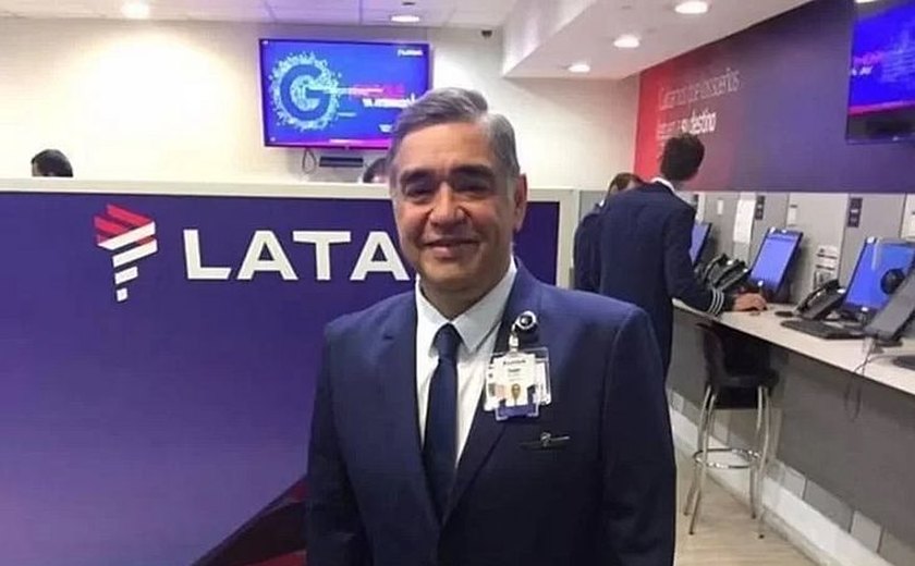 Saiba quem era o piloto da Latam que morreu após passar mal em voo