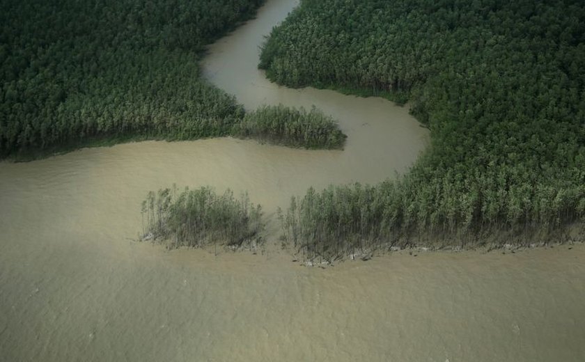 Amapá pede socorro ao Governo: sair de condenado à pobreza ao eldorado do petróleo