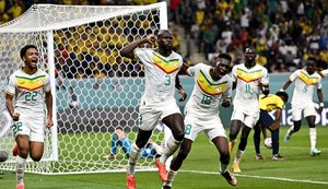 Com homenagem a ídolo, Senegal bate Equador e vai às oitavas da Copa