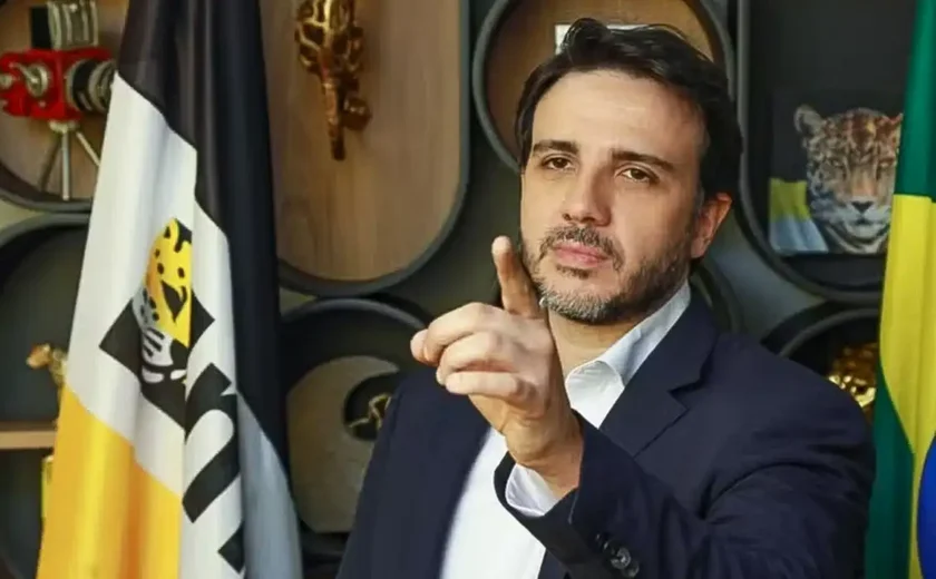 Defensor do impeachment em 2016, Renan Santos é candidato do Missão