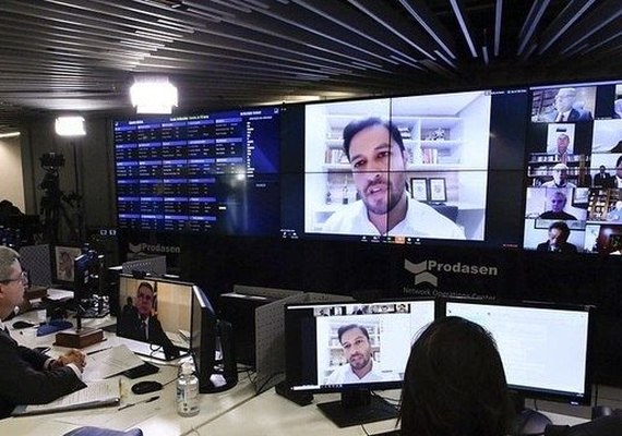 Senado aprova pagamento de R$ 600 mensais a trabalhadores informais