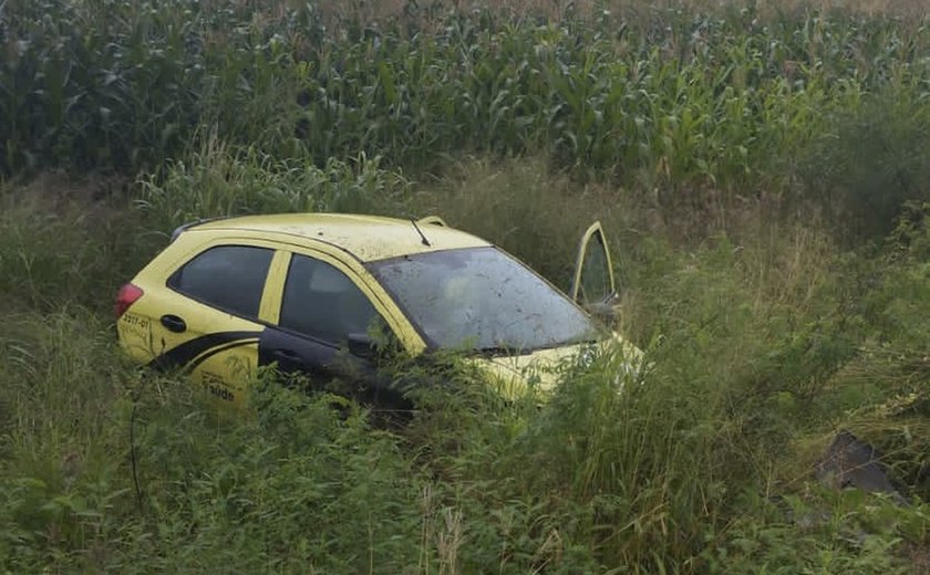 Motorista da Secretaria de Saúde de Batalha fica gravemente ferido em acidente de trânsito na AL-220