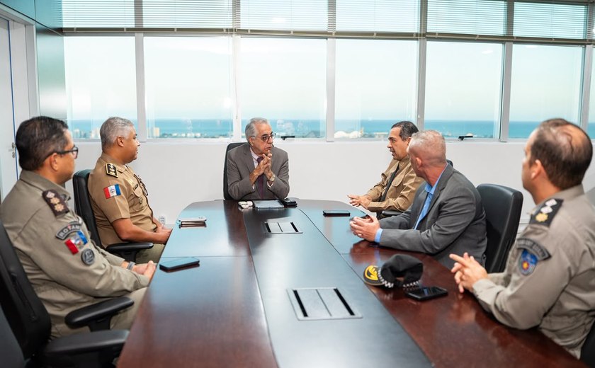 Presidente do TRE se reúne com comando da PM para alinhar ações de segurança para o 2º turno
