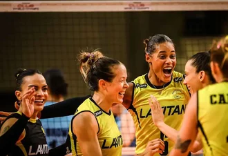 Praia Clube e Osasco encaram clubes italianos na semi do Mundial de vôlei