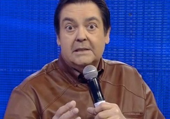 Três bailarinas do “Domingão do Faustão” são afastadas do programa