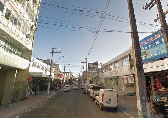 Homem é preso por suspeita de furto no Centro de Maceió