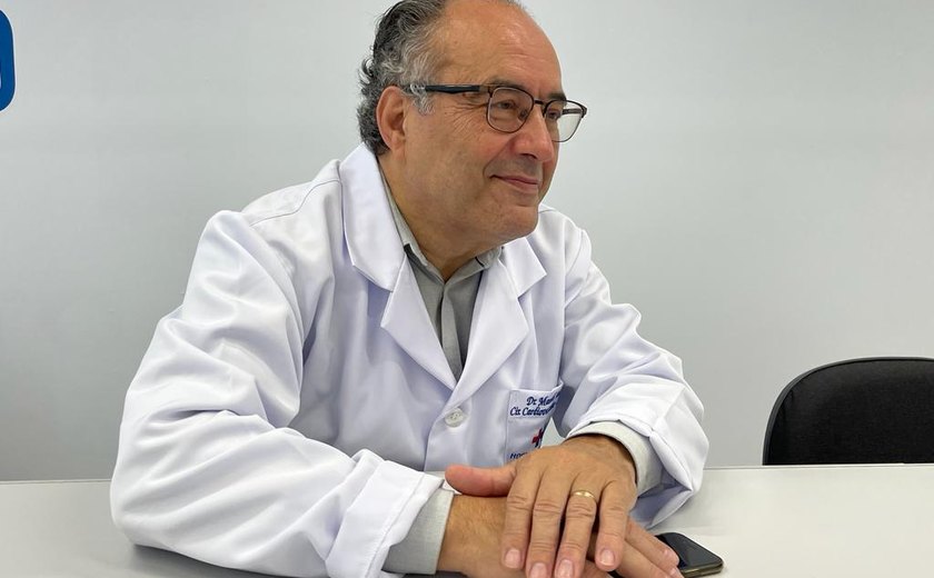 Cirurgião cardíaco português orienta em Maceió como recuperar válvula cardíaca