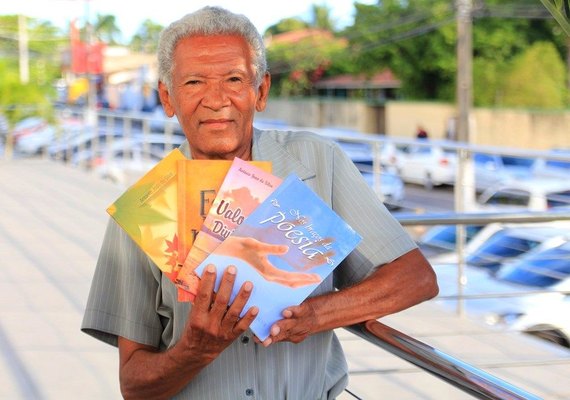 Antônio João da Silva tem produção poética farta, original e instintiva