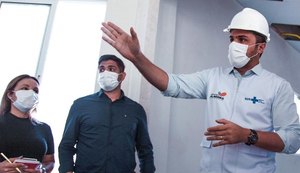 Secretário inspeciona obras e entrega mais equipamentos para o Hospital do Alto Sertão