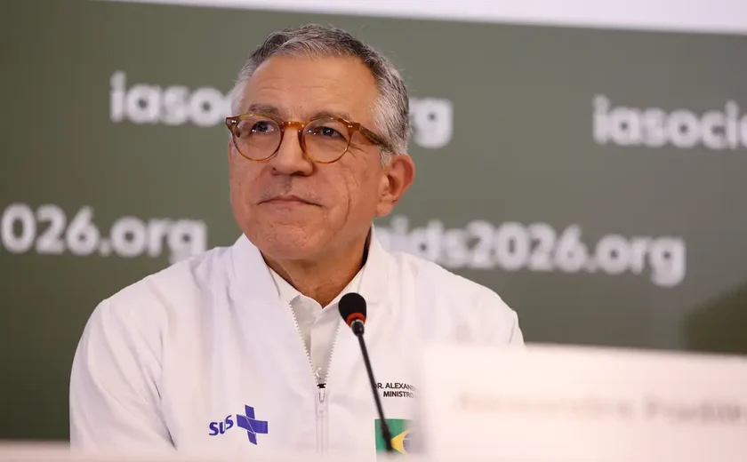 Polícia Federal desmente Veja; Alexandre Padilha aciona Justiça sobre fake news contra Lula