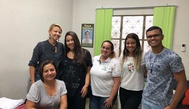 Estudantes de enfermagem visitam Sineal para apresentação acadêmica