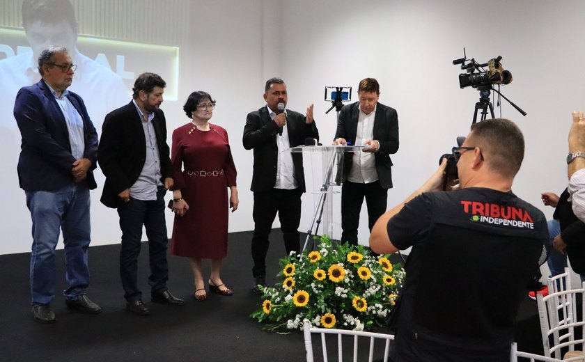 Café da manhã reúne cooperados, parceiros e leitores