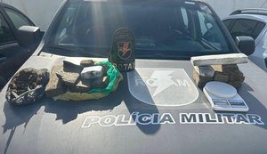 PM apreende arma de fogo e 4,2 quilos de maconha e prende condutor por embriaguez ao volante