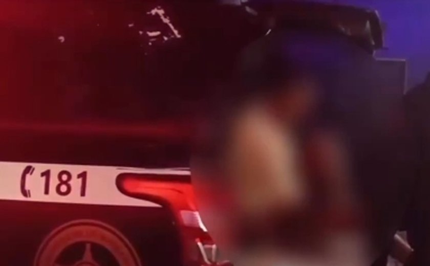 Turistas são ameaçados na orla de Maceió e Polícia Civil autua suspeito em flagrante