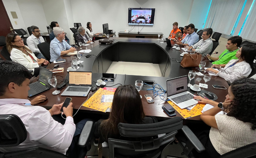 MPF e DPU acompanham atualização sobre obras no Flexal e na encosta