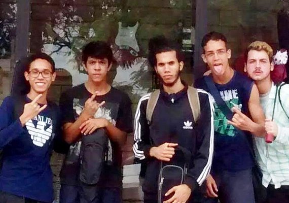 Bandas colegiais realizam evento para ajudar famílias desabrigadas em Maceió