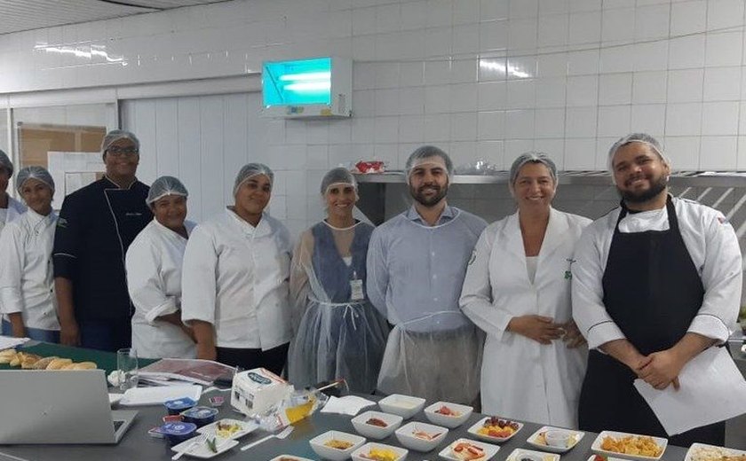 Equipe do Ifal elabora cardápio de refeições para voos internacionais de Maceió a Lisboa