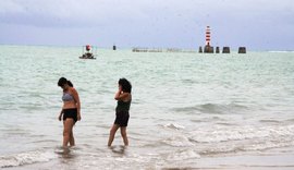 Verão chega a Maceió acompanhado de muito calor e pancadas de chuva