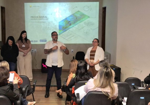 Seduc promove capacitação para aplicação da prova Saveal 2025
