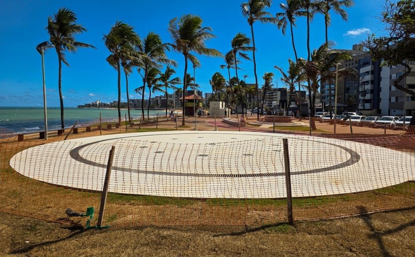 Posto 7 recebe fonte interativa com jatos de água de até 4 metros