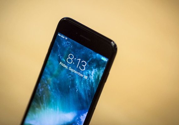 Vazamento revela iPhone 8 com mudanças drásticas de design