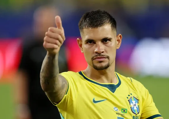 Bruno Guimarães projeta duelo com Odegaard e alerta sobre bola parada