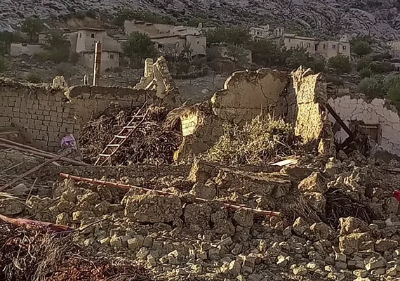 Terremoto no Afeganistão deixa mais de 1.000 mortos