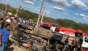 Três vítimas feridas  em acidente eram ocupantes do caminhão, diz CBM/AL