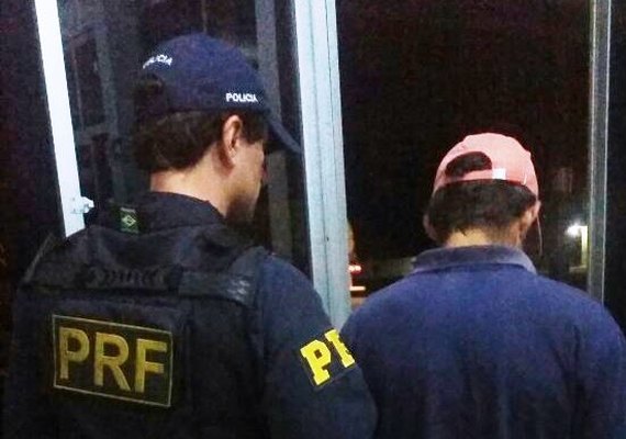 Procurado pela Justiça de Sergipe é preso pela PRF na rodovia BR-101 em Alagoas